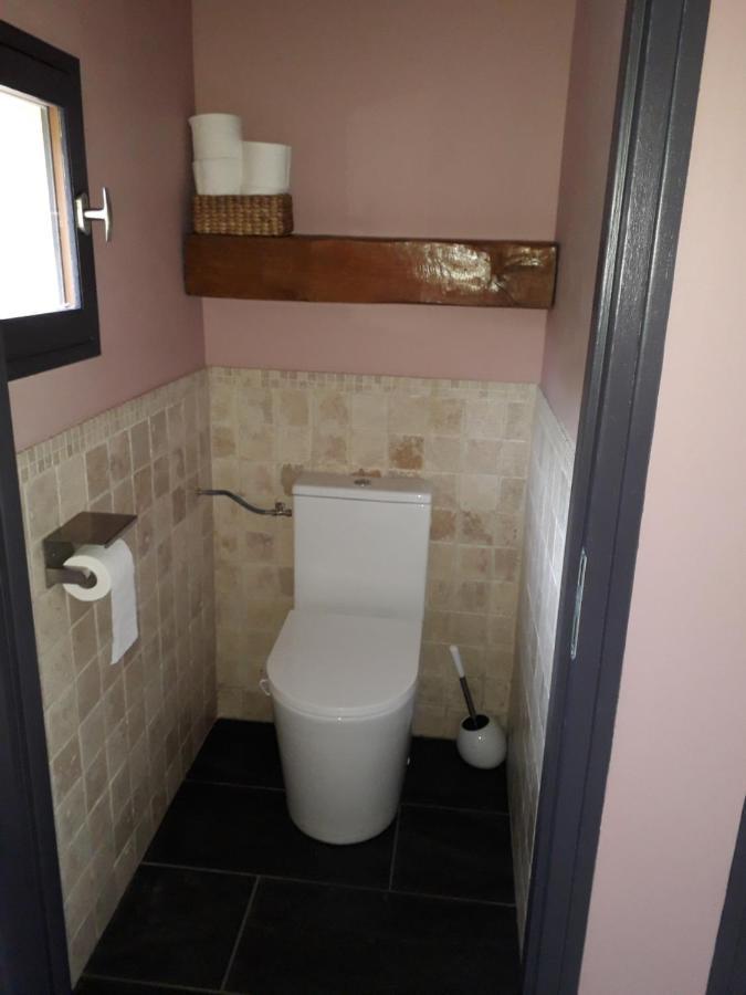Gite Avec Option Bien-Etre Sur La Veloscenie Montigny-le-Chartif 外观 照片