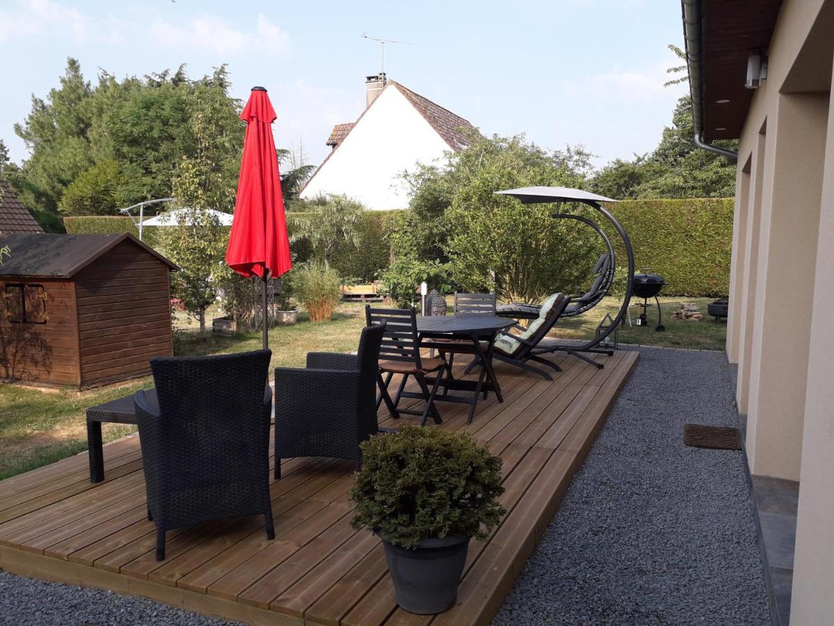 Gite Avec Option Bien-Etre Sur La Veloscenie Montigny-le-Chartif 外观 照片